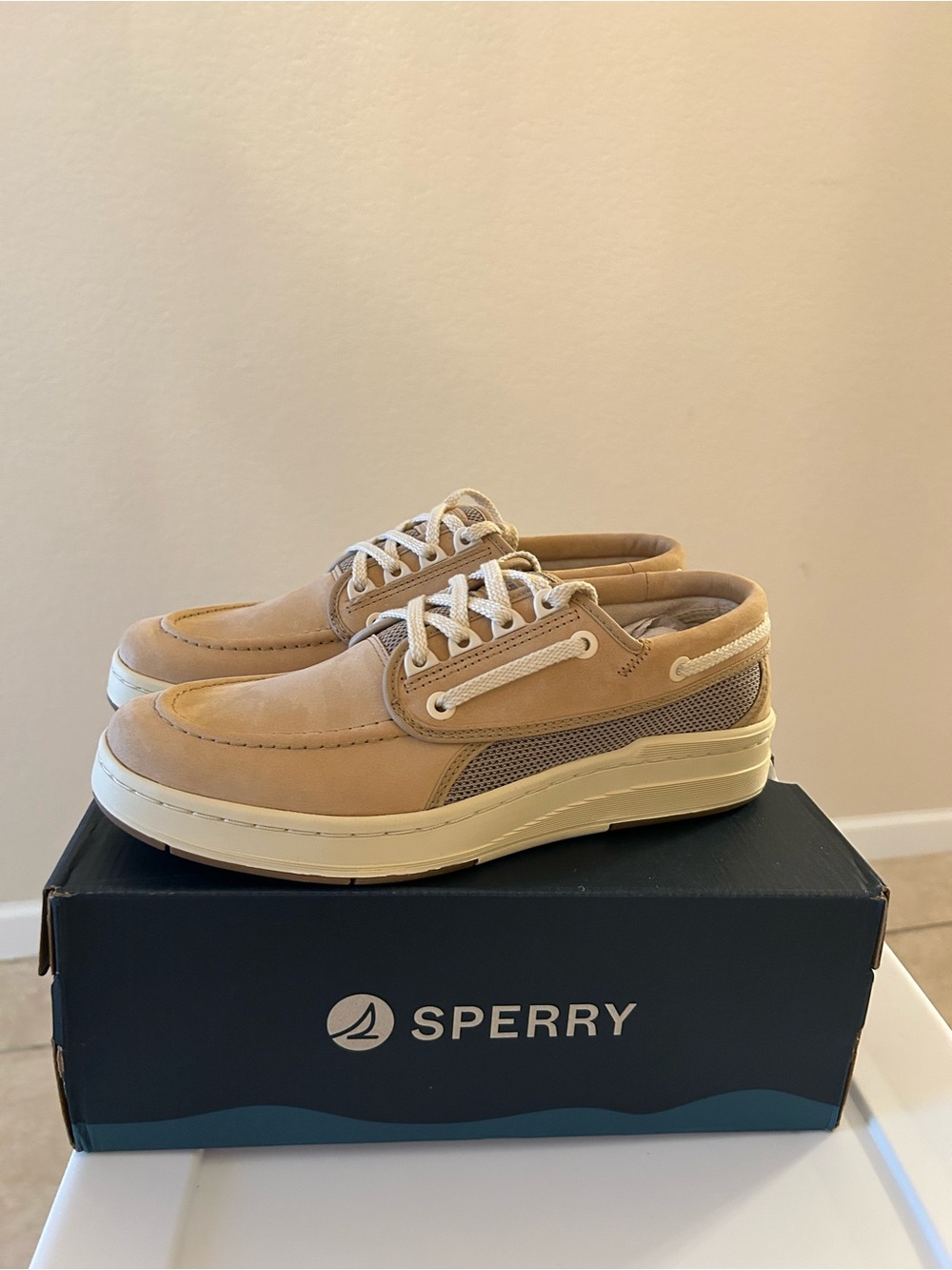 Sperry Men's Boat Shoe size 8.5 New with box - Picture 2 of 8